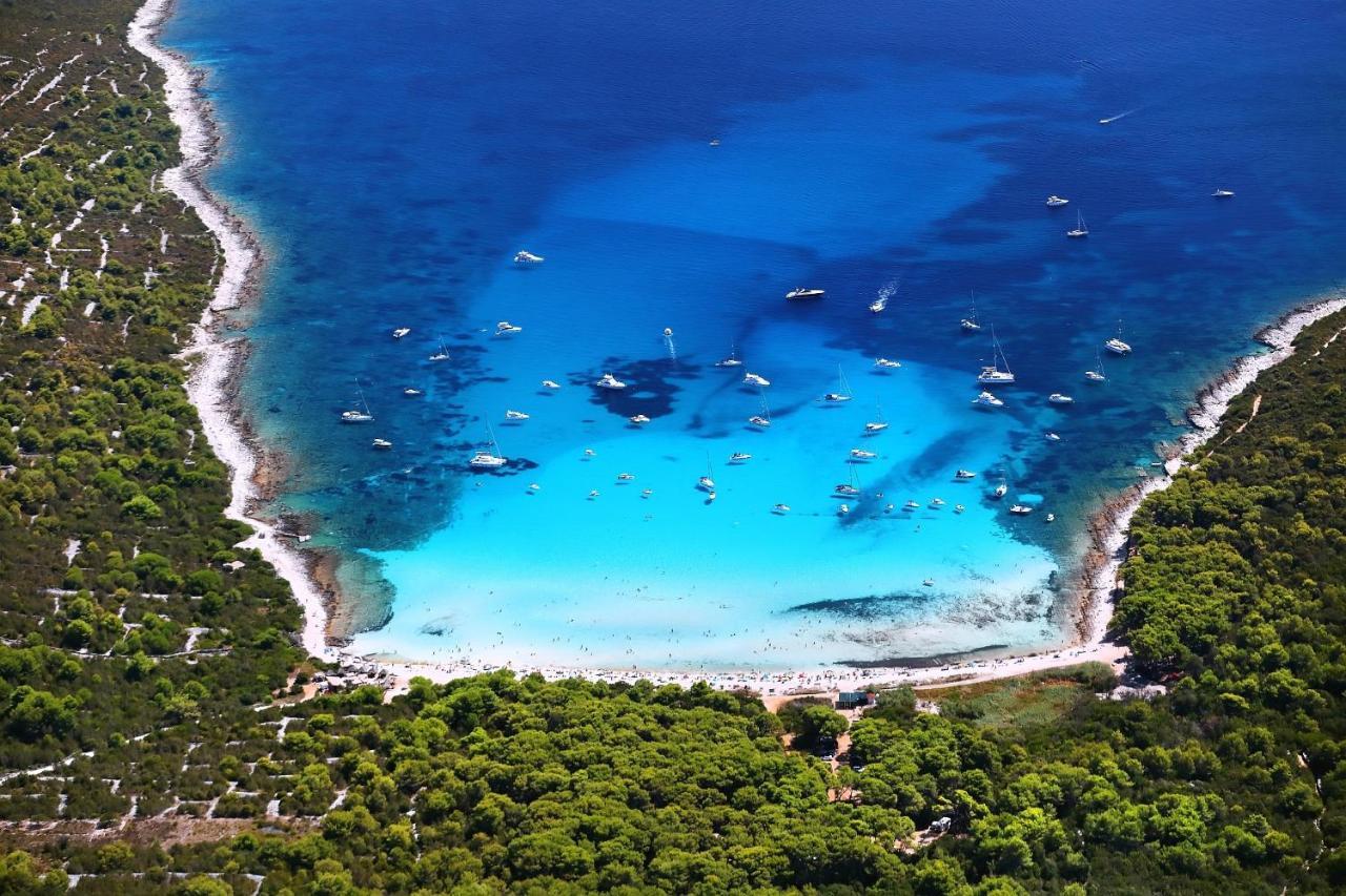 Apartments By The Sea Veli Rat, Dugi Otok - 436 外观 照片